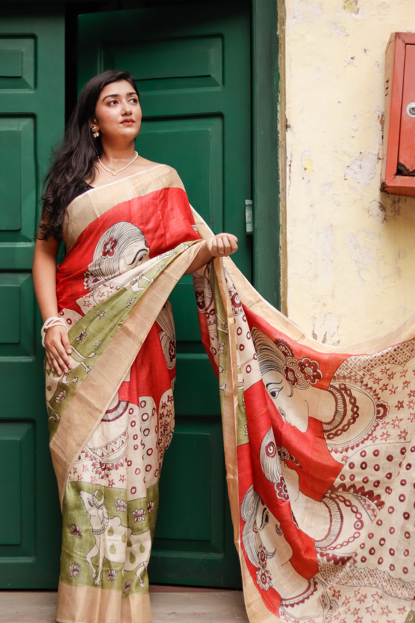Pure Gachi Tussar silk Saree-  Pichwai Handpainting